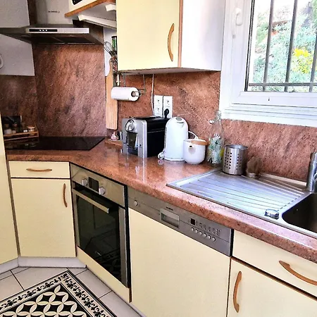 Villa T3 A Banyuls-sur-mer, 2 Terrasses, Garage - Fr-1-309-498 *